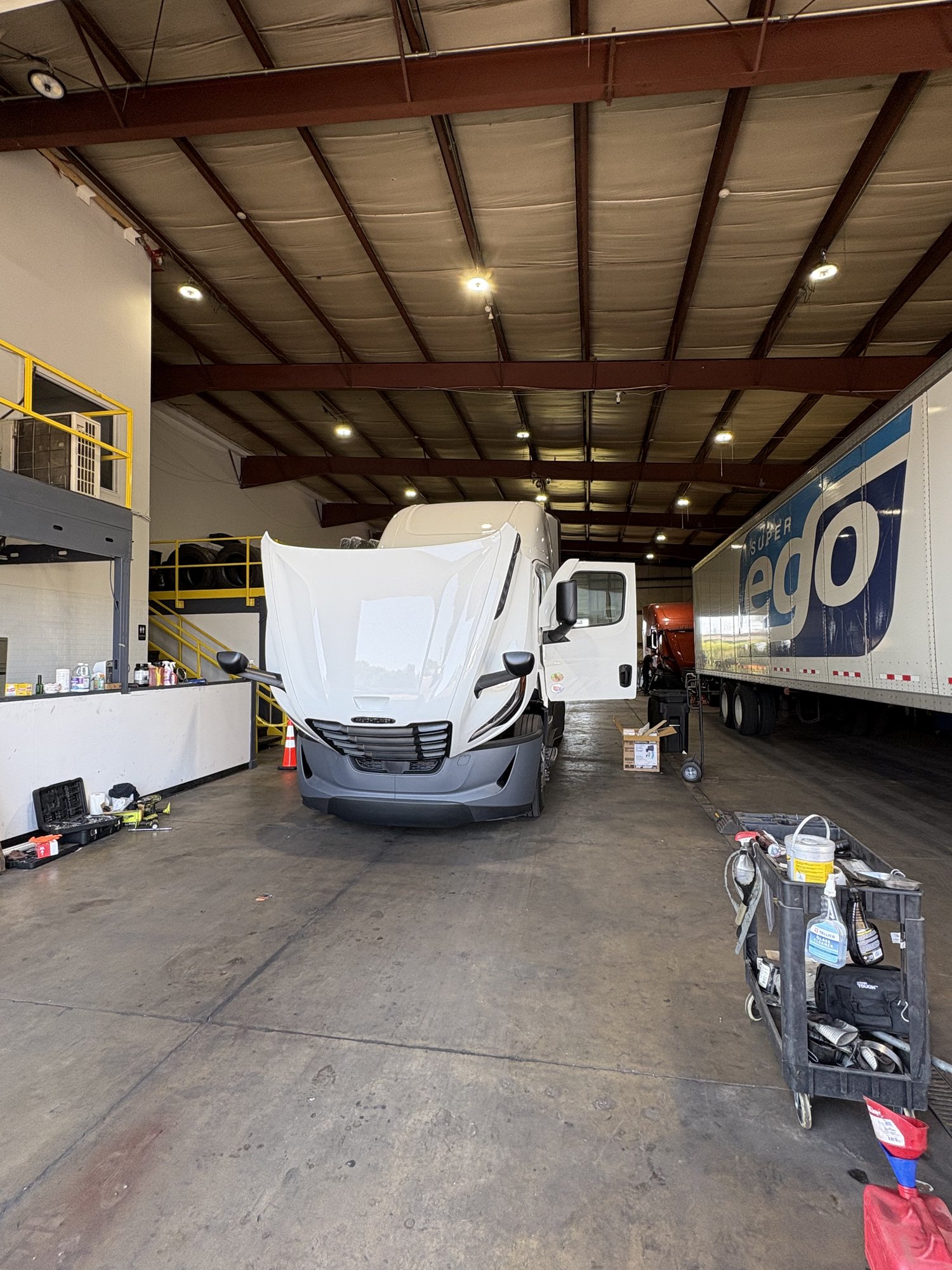 Trailer service